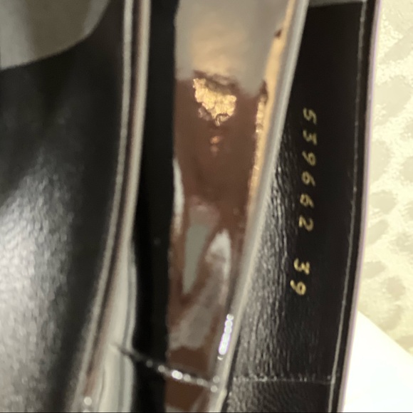 Balenciaga - Picture 5 of 9